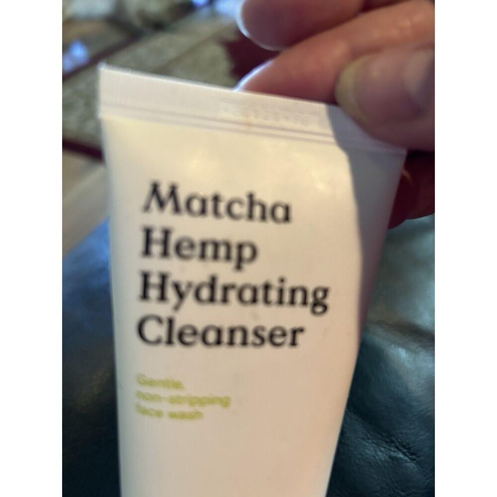 Matcha Hemp Hydrating Cleanser - Daily Gentle Non-Stripping Face Wash Enriche...